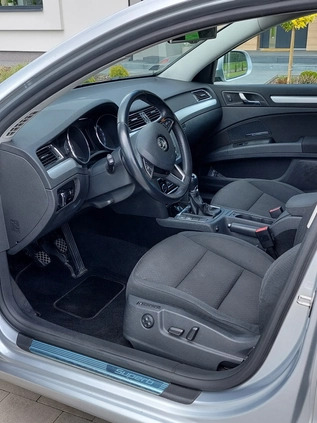 Skoda Superb cena 37900 przebieg: 325575, rok produkcji 2013 z Kędzierzyn-Koźle małe 154